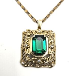 Vintage CORO PEGASUS Green Emerald Rhinestone Pendant Statement Necklace